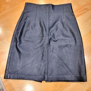 Cache genuine leather black skirt